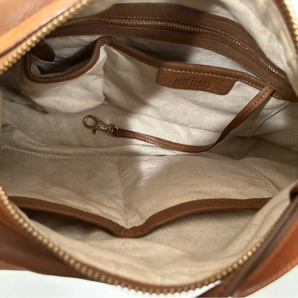 Michael Kors Pebble Leather & Leather Strap Mirror Image Shoulder Bag - Picture 3 of 14